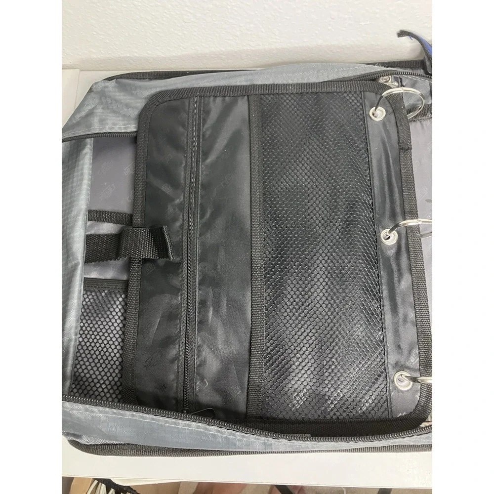 Case-It Dual Ring Zipper Binder Two D-Rings 3-4